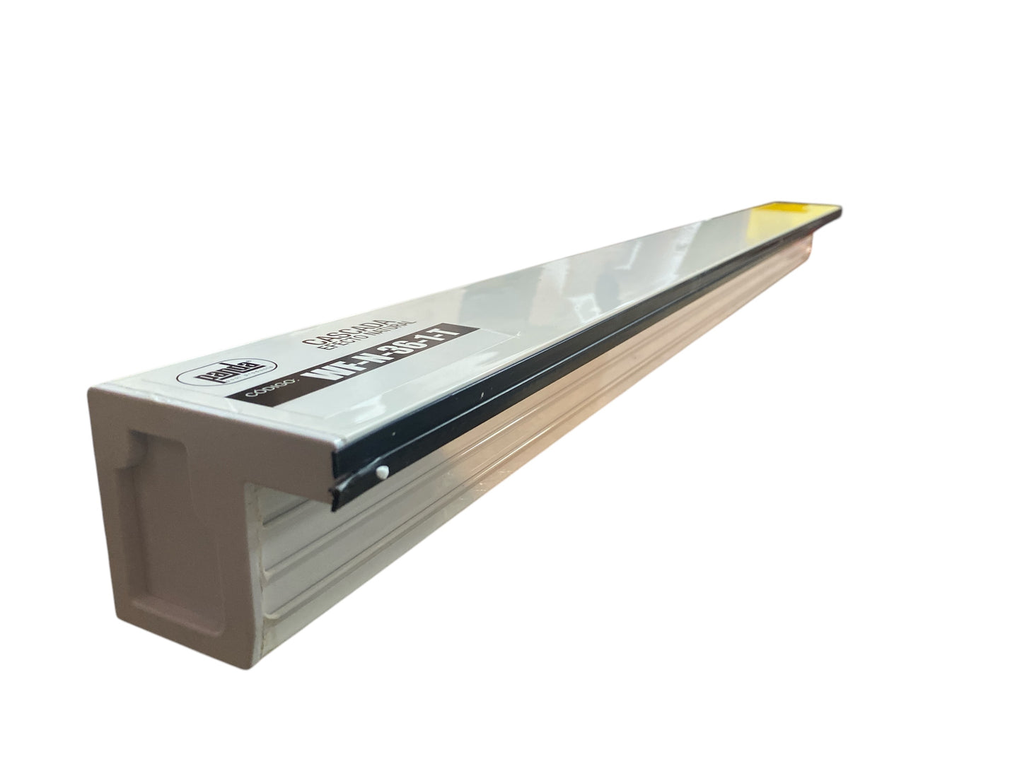 Cascada 36" Labio 1" con conexión trasera