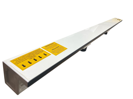 Cascada 48" Labio 1" con conexiones inferiores